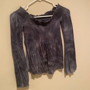 Off the shoulder long sleeve